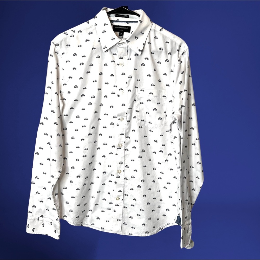 Banana Republic Mens Untucked Oxford Button Up White Bicycle Print Shirt Medium